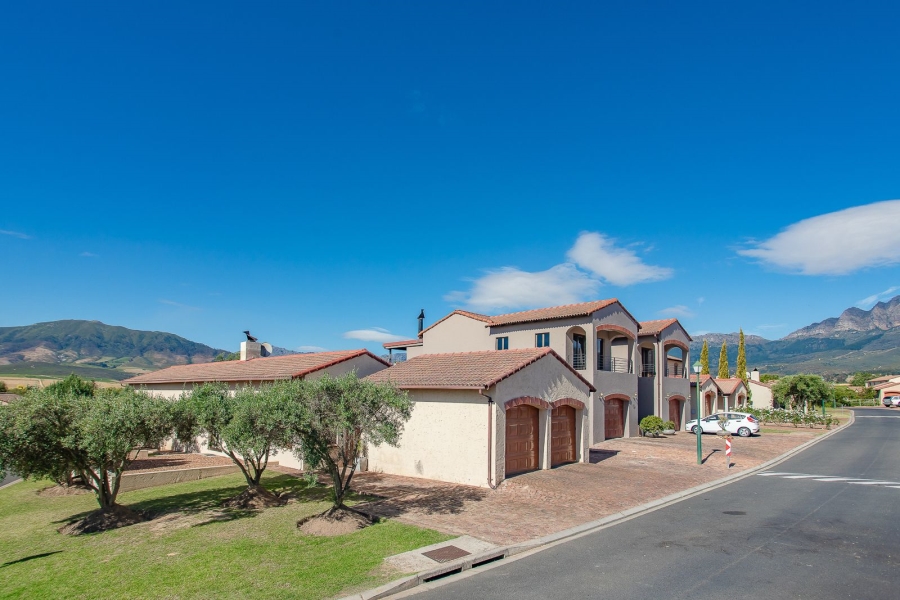 3 Bedroom Property for Sale in Ranzadale Western Cape